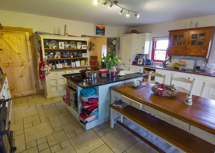 The Thatched Couette-café Claregalway